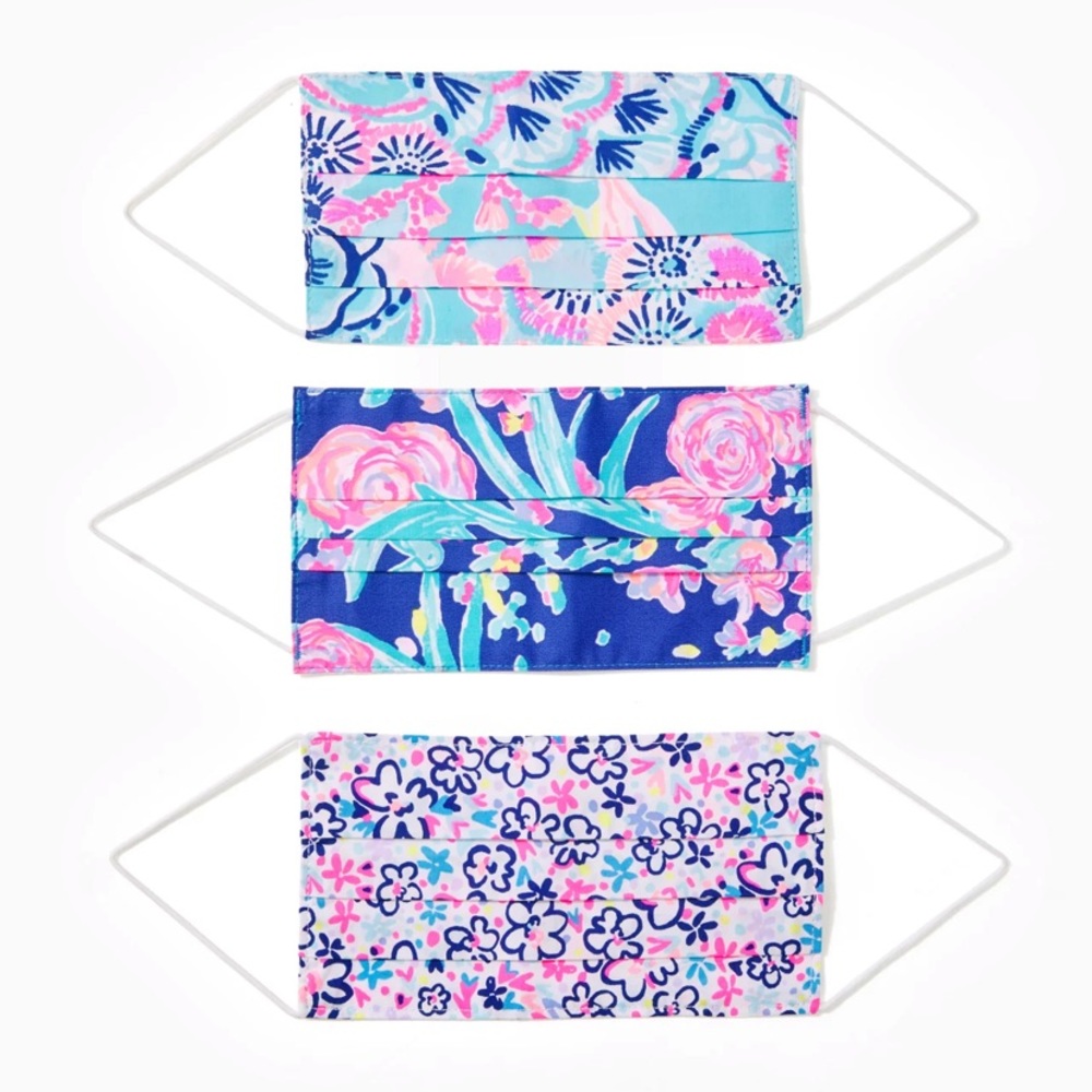 2 Lilly Pulitzer Masks